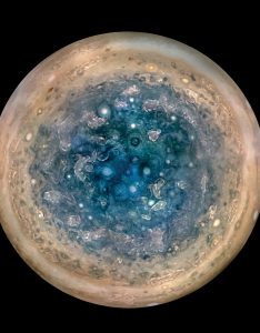 JupiterPolarVortices_NASA_17-051